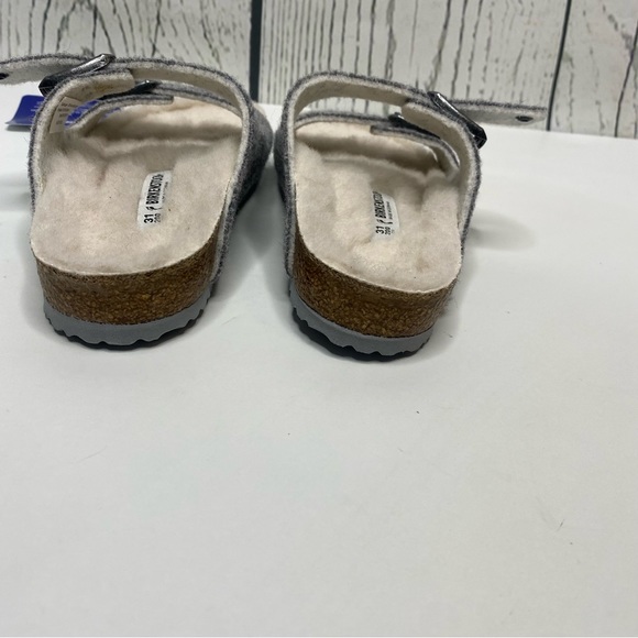 Birkenstock Arizona Happy Lamb Kids slides size 13 - Picture 8 of 8